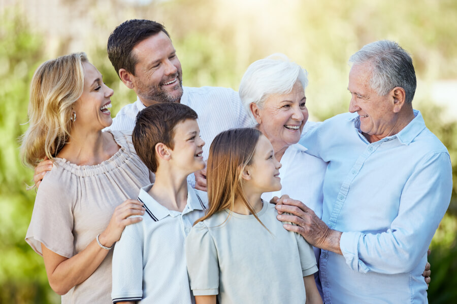 Путь к здоровью: в какие периоды жизни кальций особенно важен?